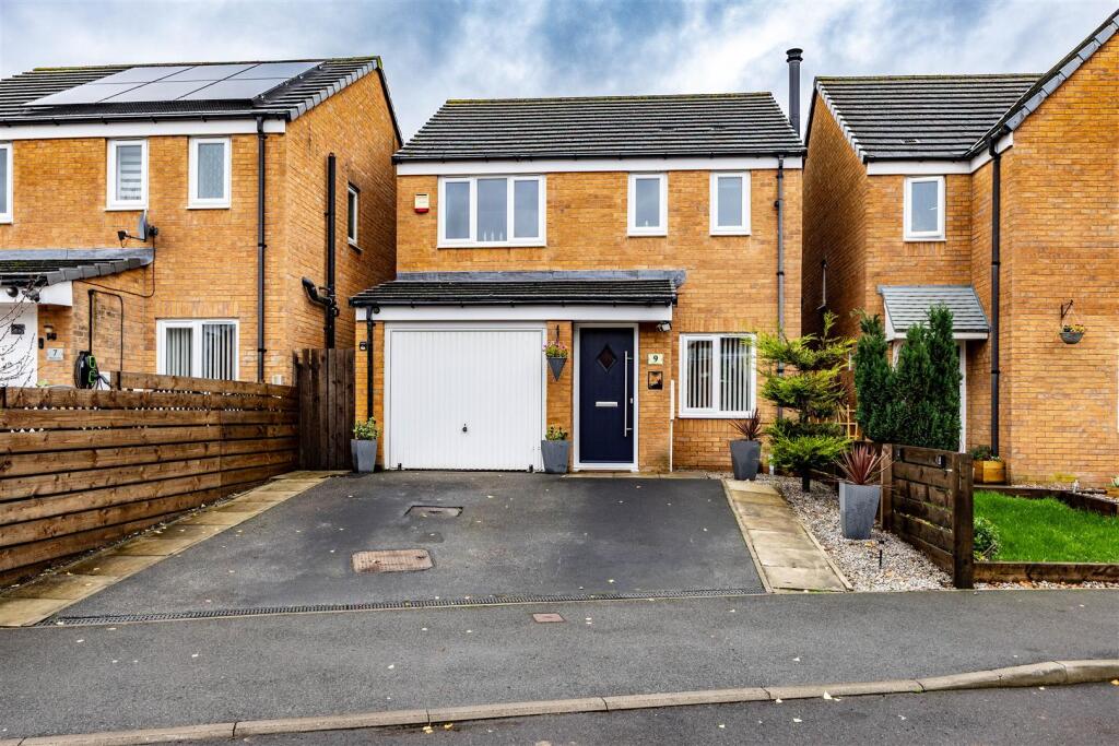 Allerton View, Thornton, Bradford