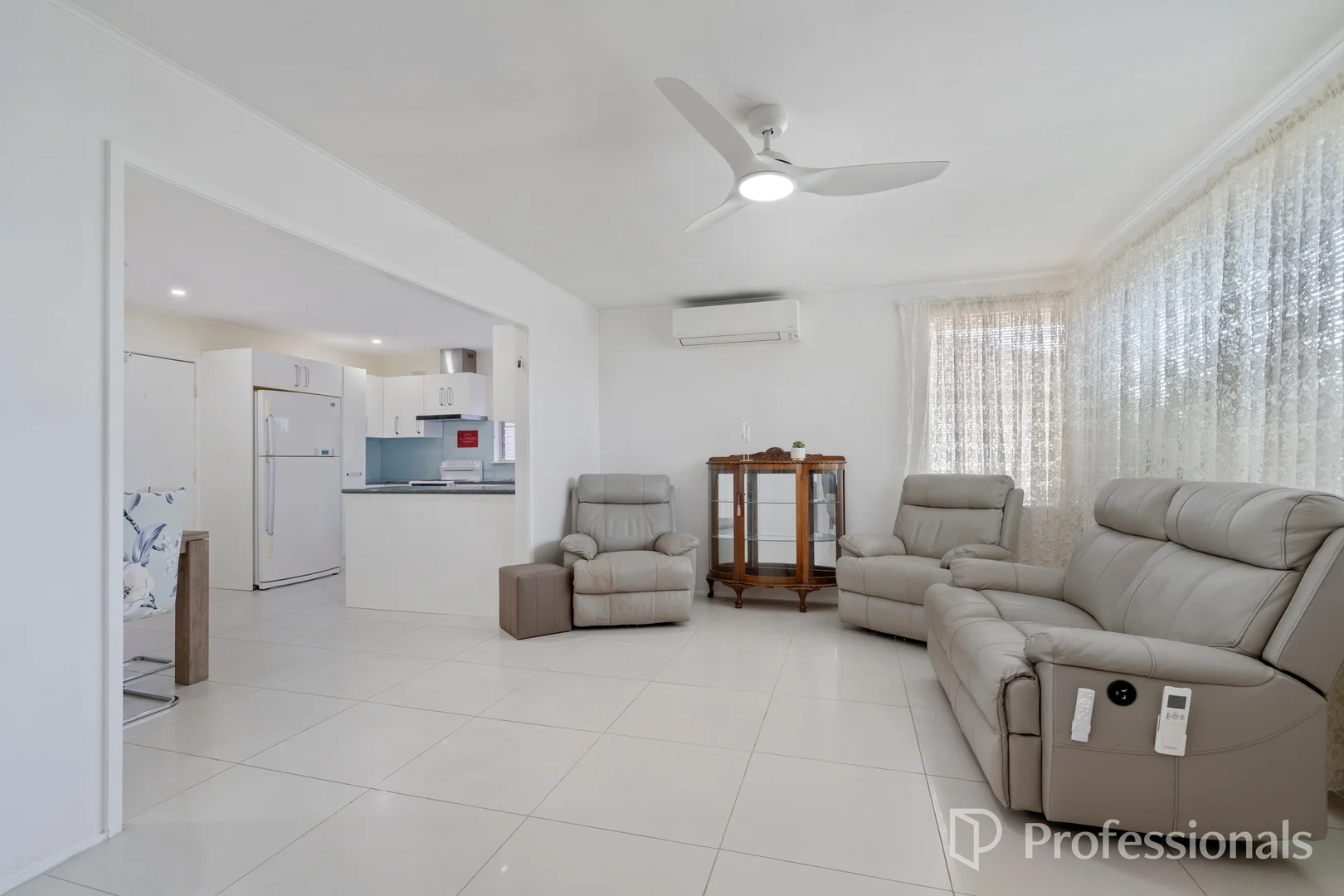 Additional image 2 of 38 Weir Crescent, Lurnea NSW 2170