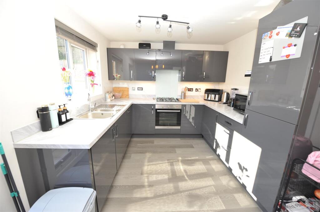 Additional image 2 of Fagley Rise, Eccleshill BD2