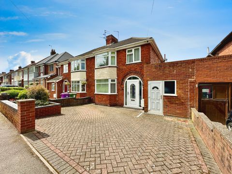 Deyncourt Road, Wednesfield, Wolverhampton WV10