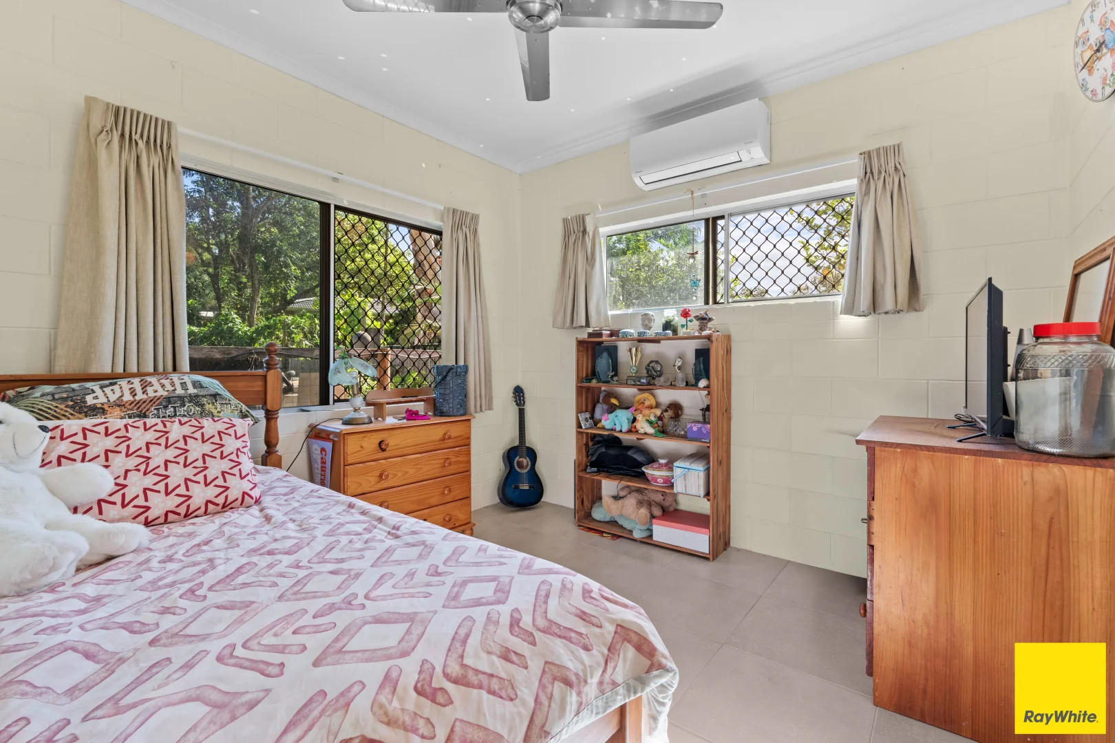 Additional image 11 of 3 Fitzallan Close, Kanimbla QLD 4870