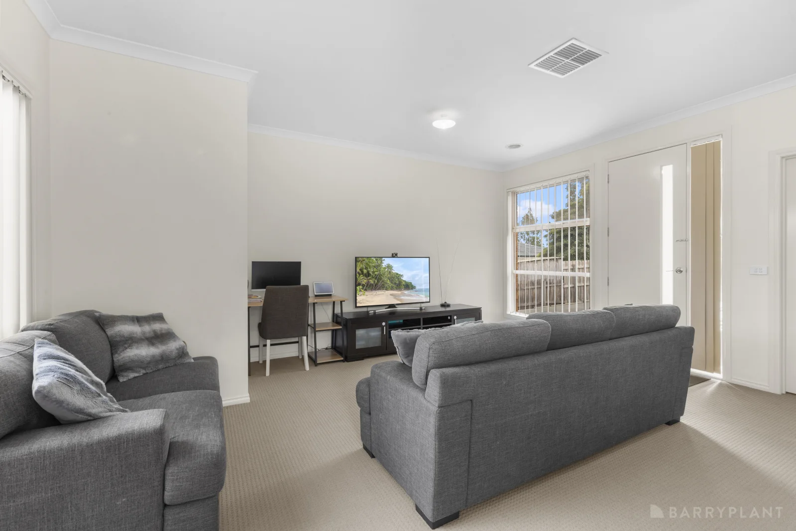 Additional image 3 of 2/65 Oaktree Drive, Hampton Park VIC 3976