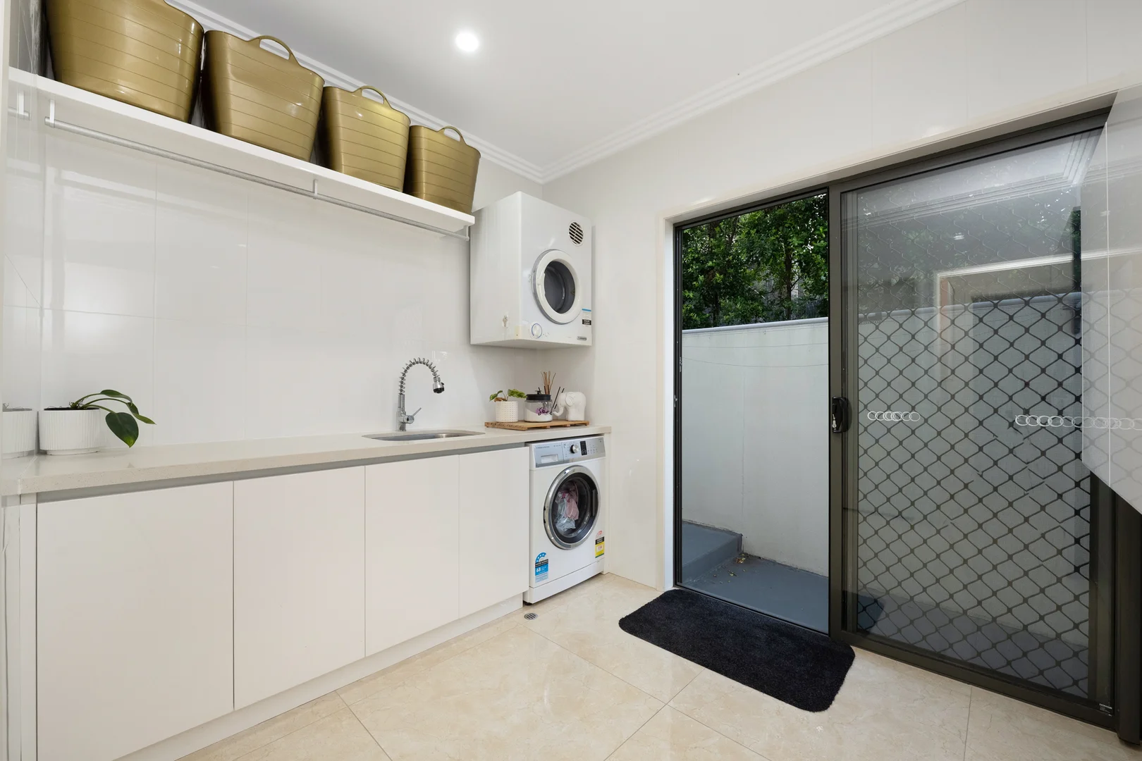 Additional image 25 of 24 Deedes Crescent, Bushland Beach QLD 4818