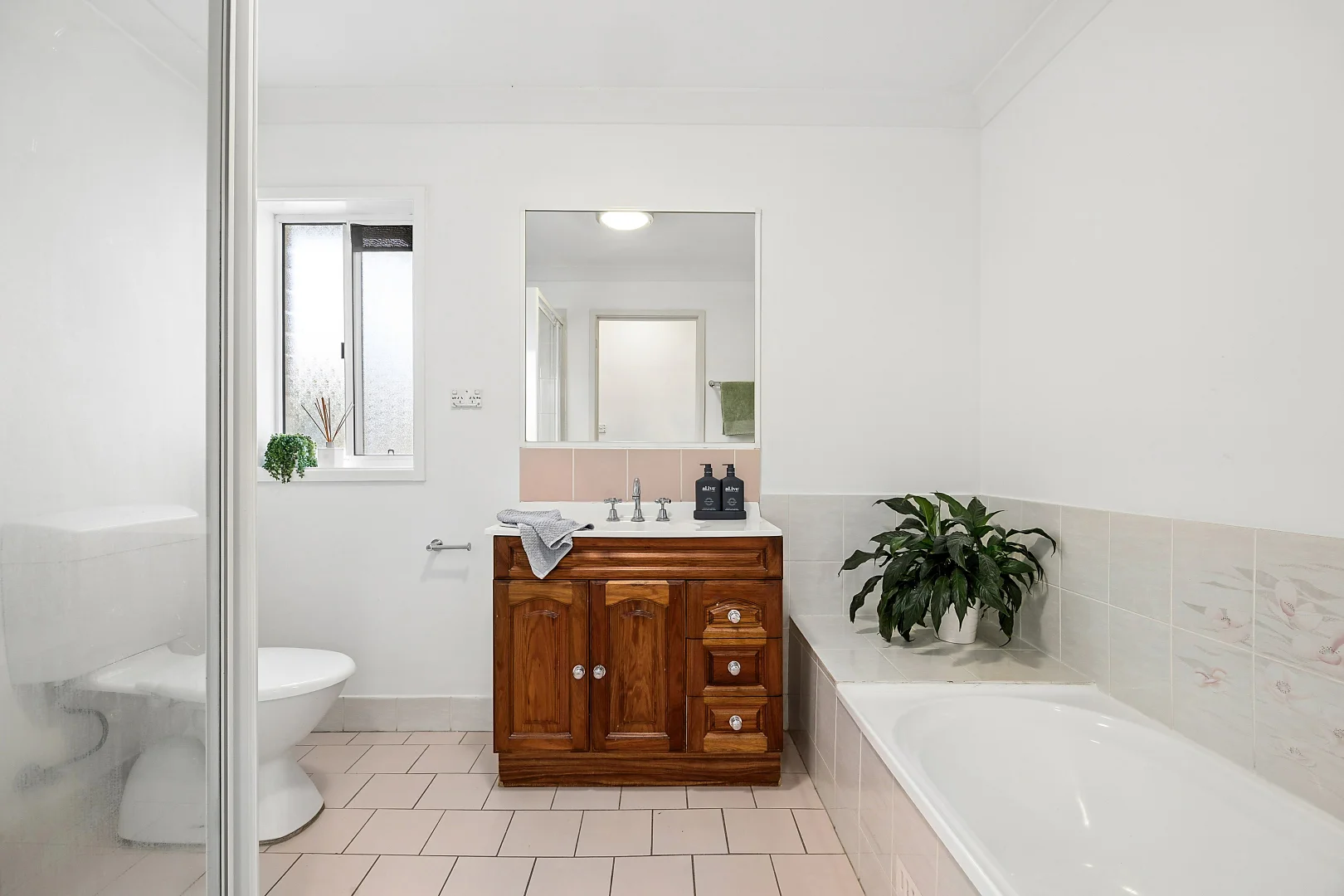 Additional image 7 of 2/2 Rodney Close, Lake Munmorah NSW 2259