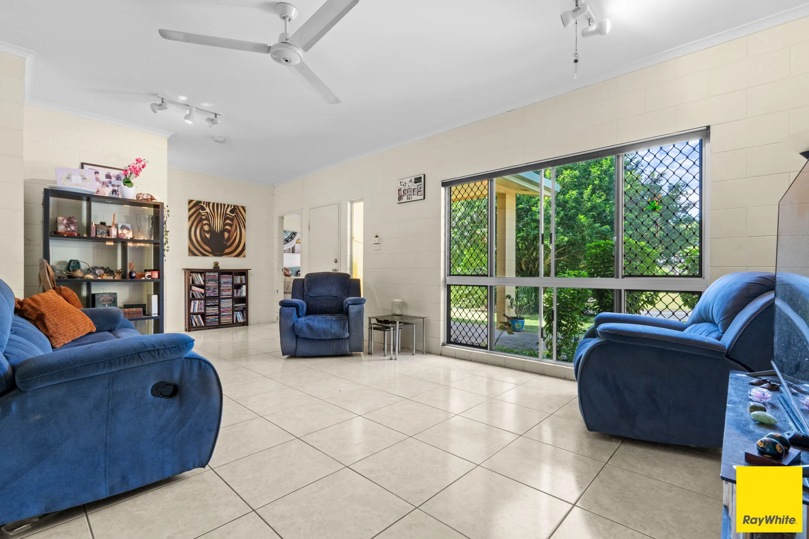 Additional image 4 of 3 Fitzallan Close, Kanimbla QLD 4870