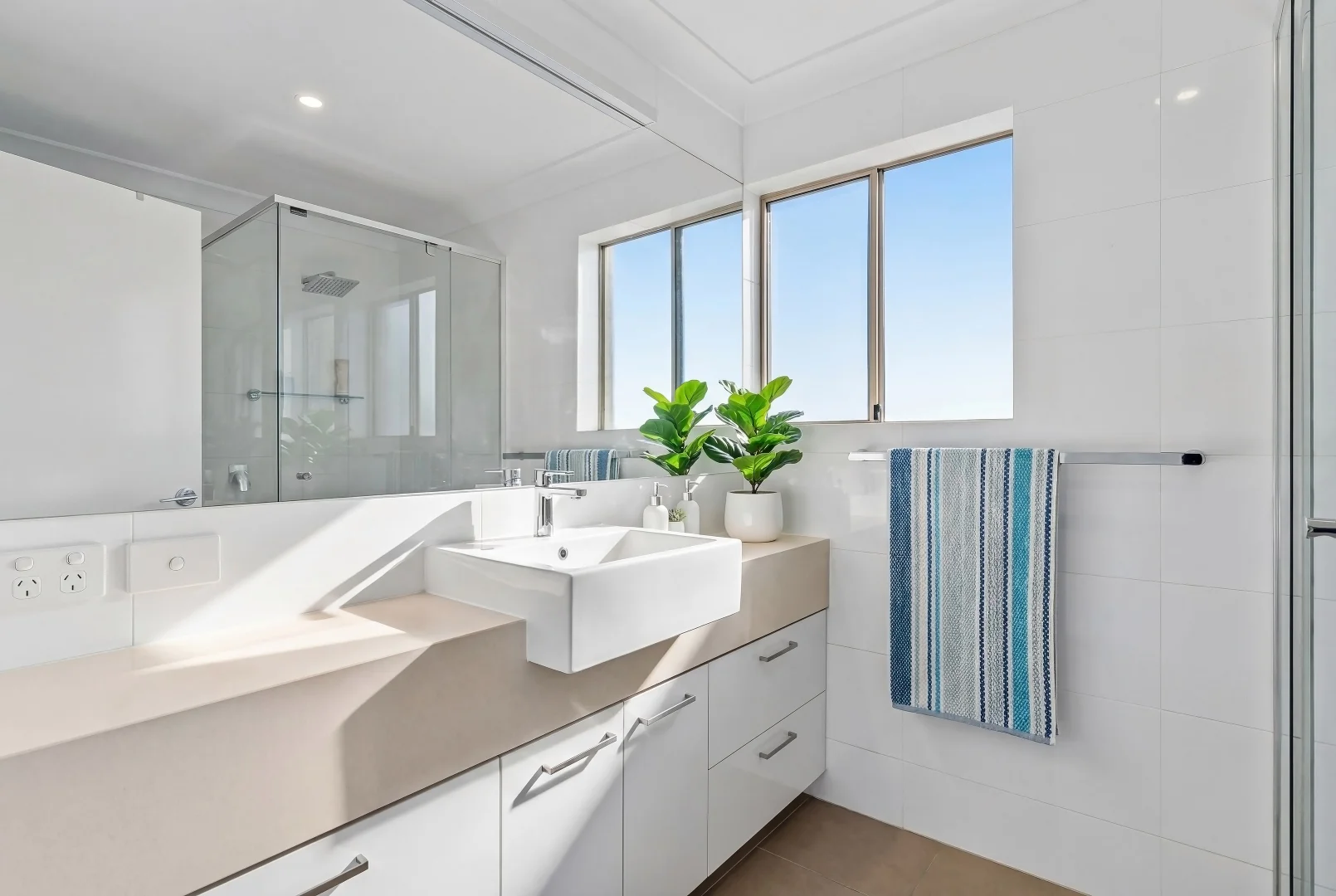 Additional image 13 of 15/9 Francis Street, Mermaid Beach QLD 4218