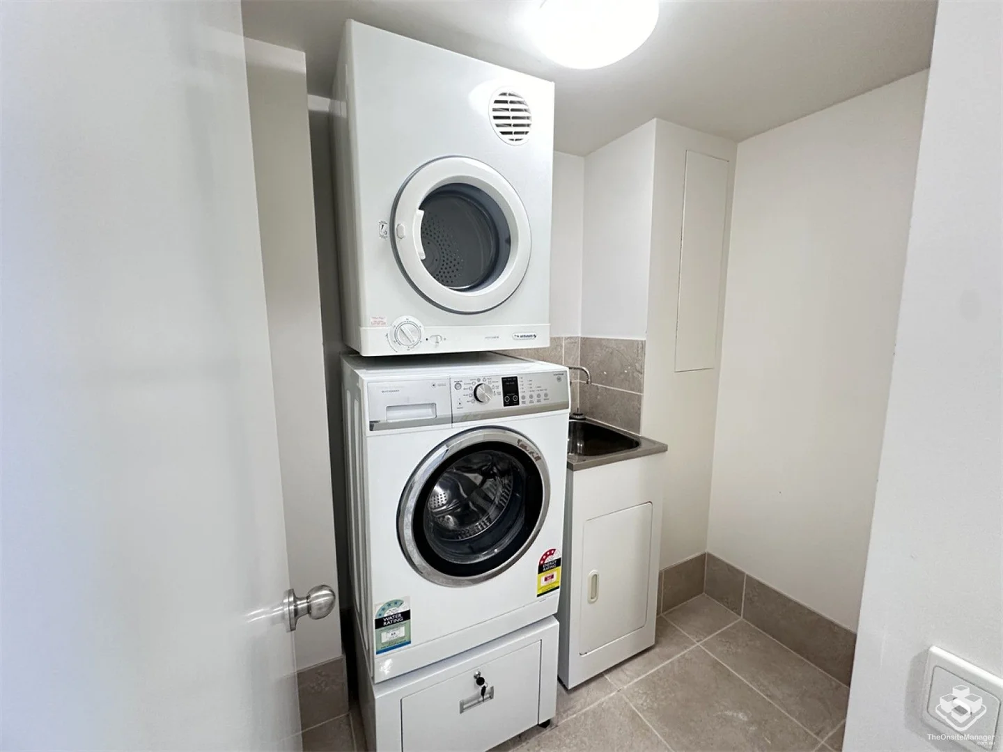 Additional image 10 of ID:21172951/1 Goodwin Street, Kangaroo Point QLD 4169