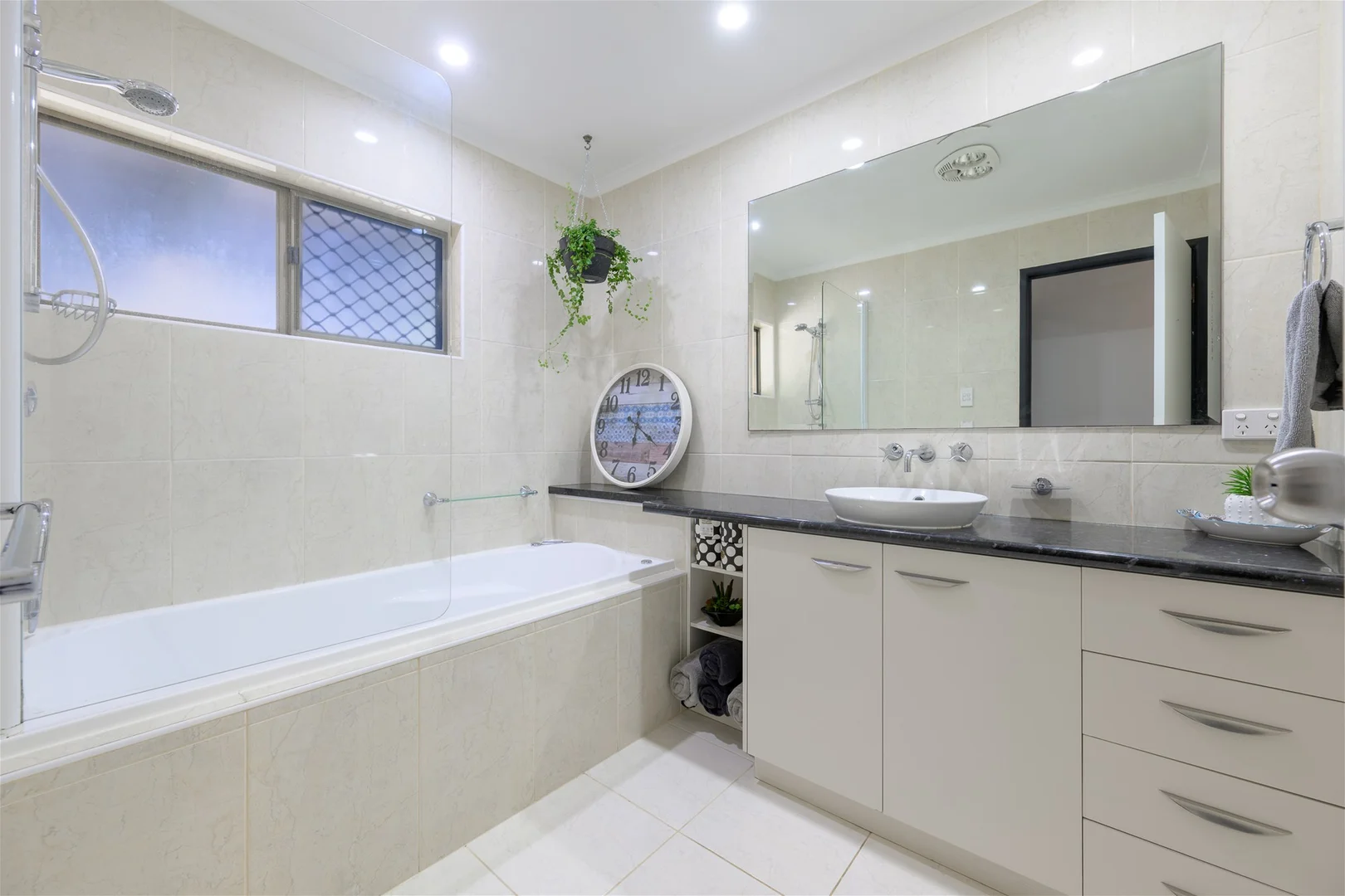 Additional image 19 of 14 Glen Eden Drive, Glen Eden QLD 4680