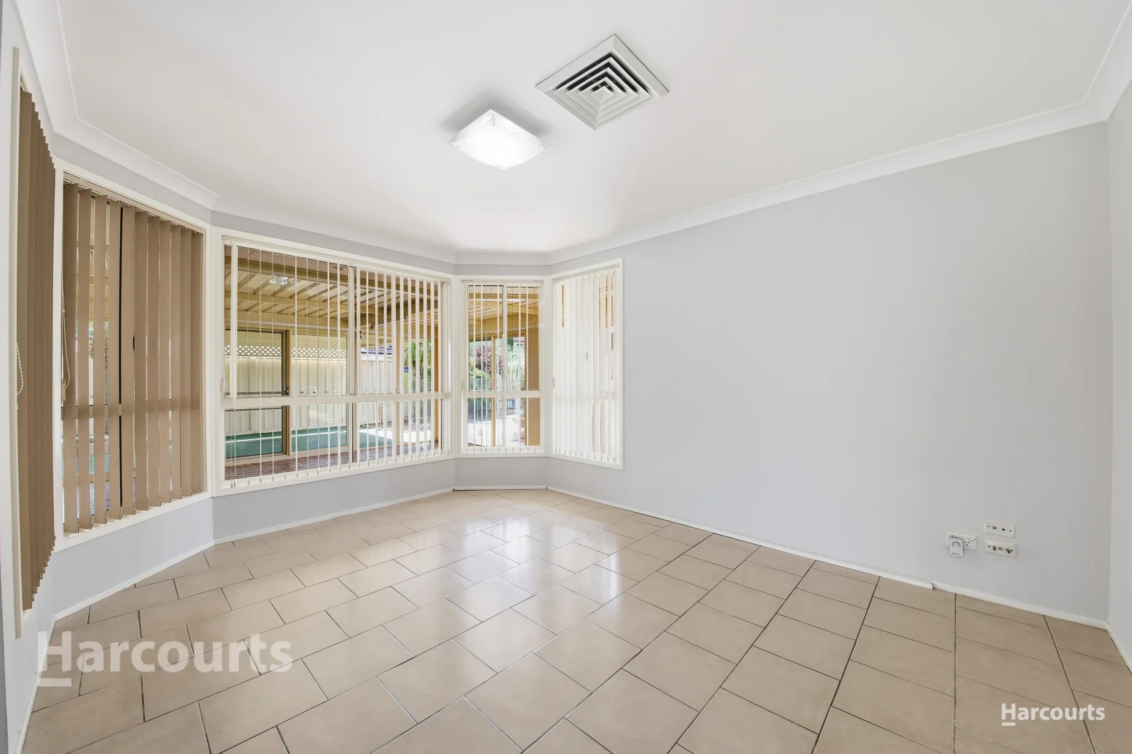 Additional image 2 of 17 Pyramus Circuit, Rosemeadow NSW 2560