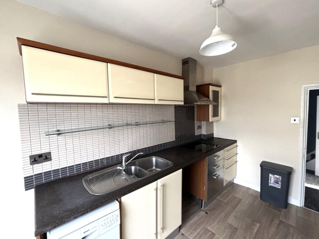 Additional image 6 of Oxford Road, Gomersal, Cleckheaton, West Yorkshire, BD19