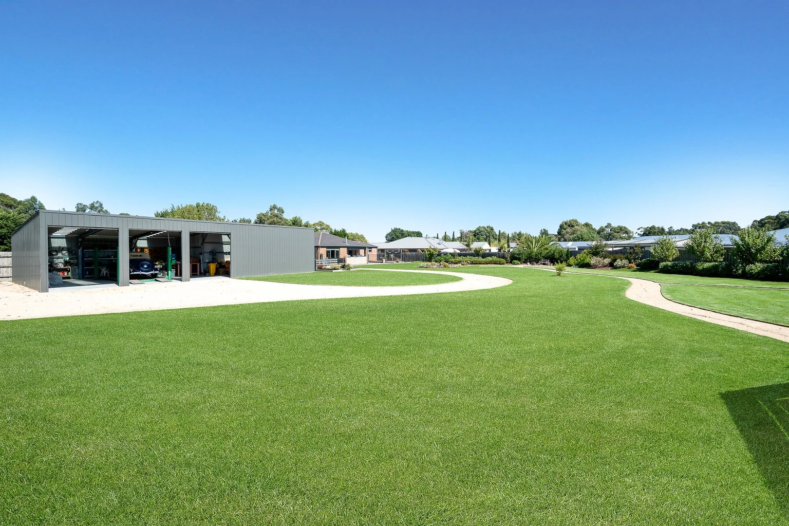 Additional image 24 of 8 Alfred Close, Narre Warren North VIC 3804