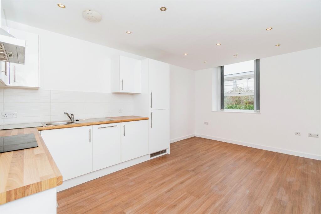 Dockfield Terrace, Shipley photo 4