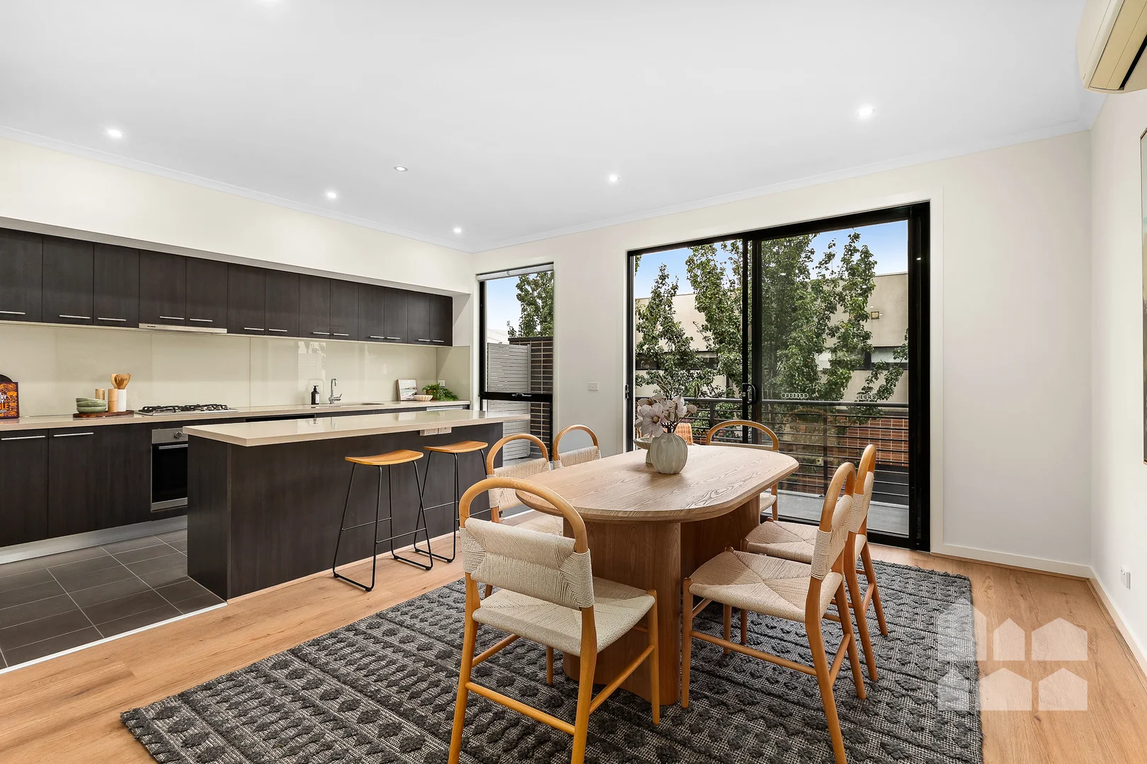 Additional image 11 of 39 Beaurepaire Parade, Footscray VIC 3011