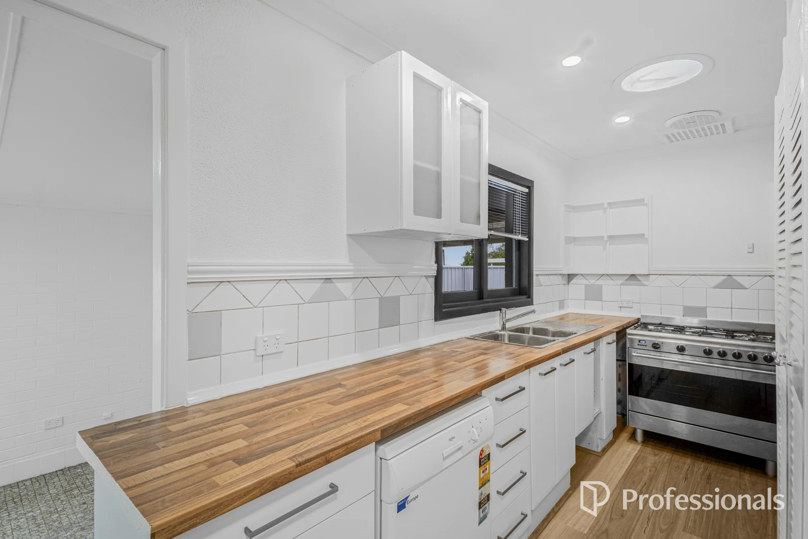 Additional image 10 of 26 Kingsfold Street, Balga WA 6061