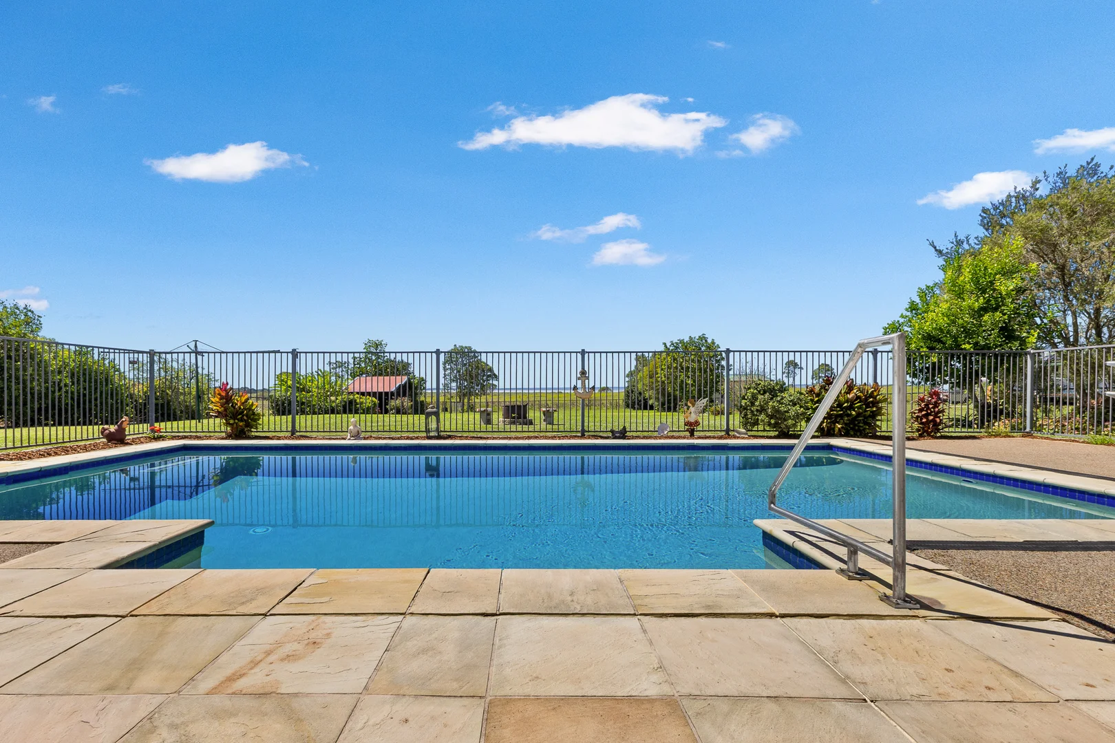 Additional image 8 of 137-139 cove Boulevard, River Heads QLD 4655