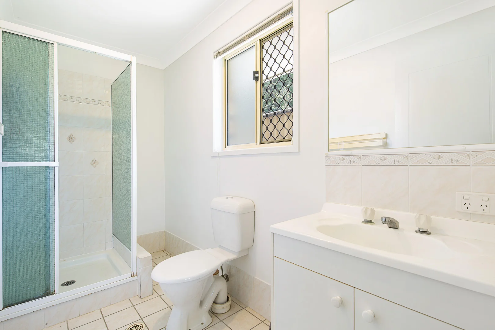 Additional image 5 of 2 Violin Place, Arana Hills QLD 4054