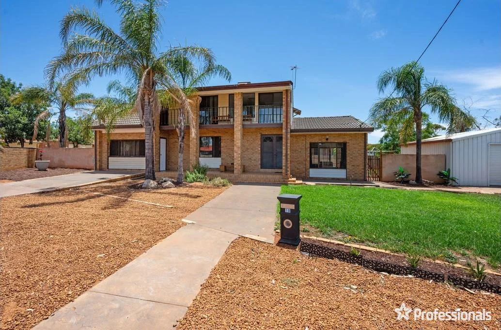 18 Cotter Street, Hannans WA 6430