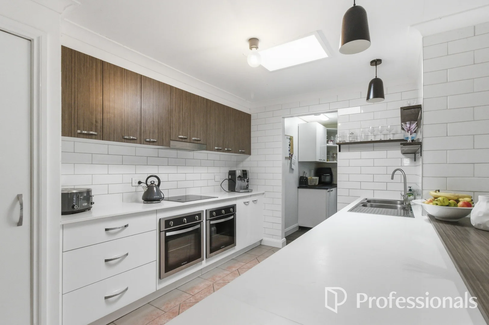 Additional image 4 of 105 Undurra Drive, Glenfield Park NSW 2650