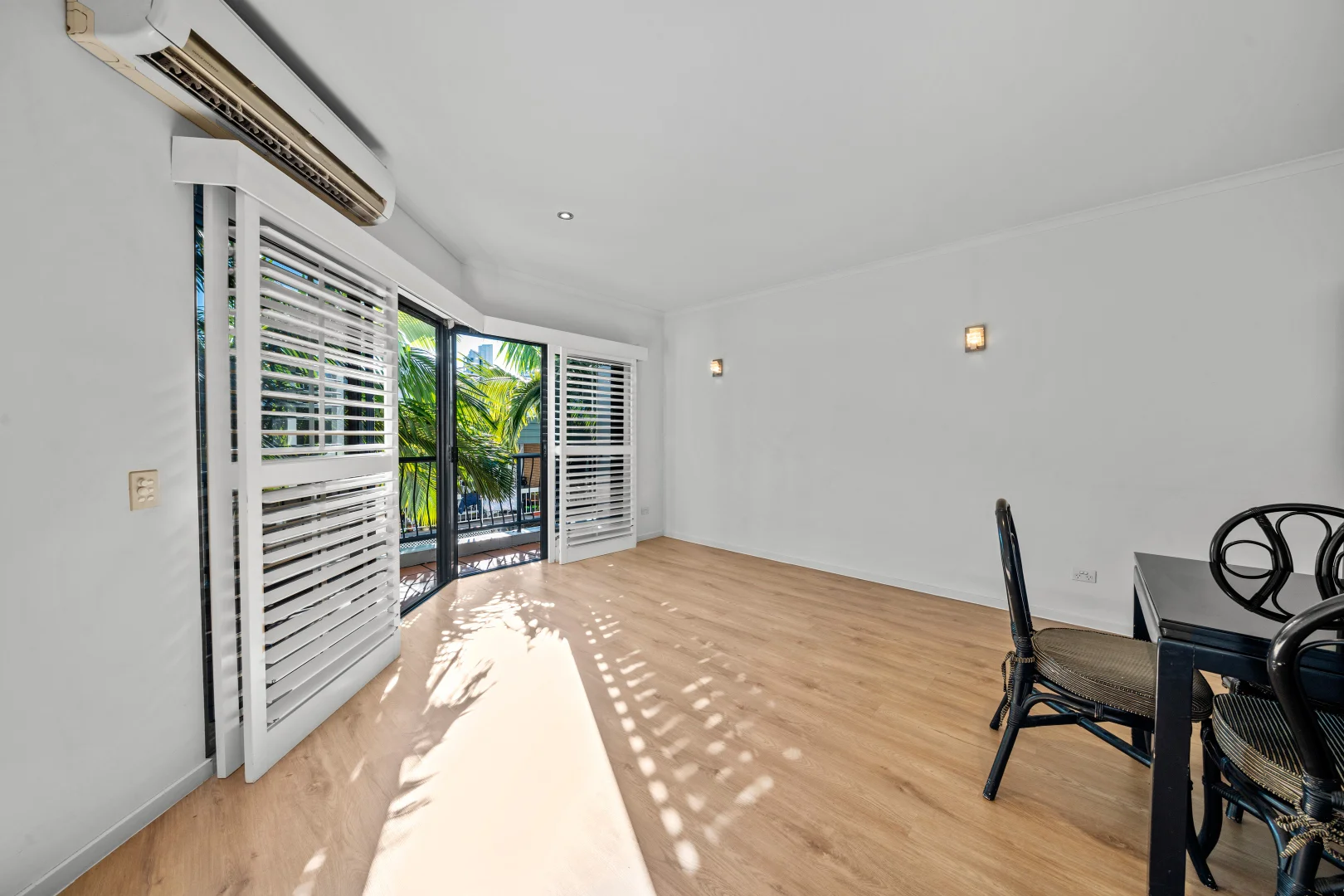 Additional image 16 of 11/10-16 Tarcoola Crescent, Chevron Island QLD 4217