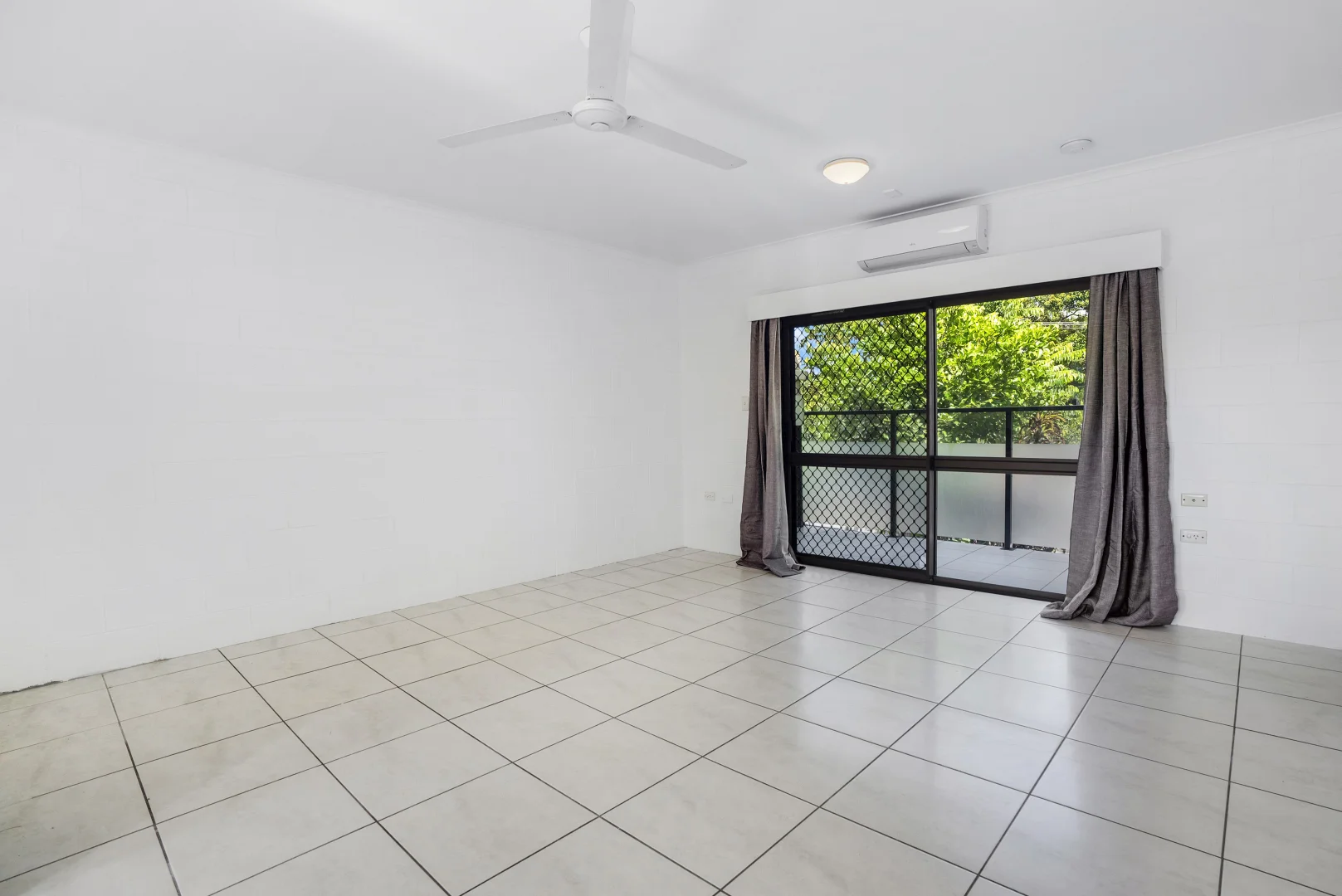 Additional image 4 of 10/22-24 Palm Street, Holloways Beach QLD 4878