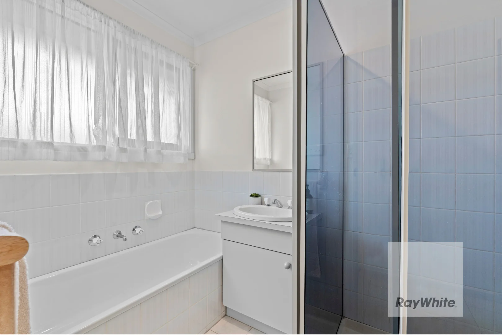 Additional image 9 of 3 Radiata Court, Mill Park VIC 3082