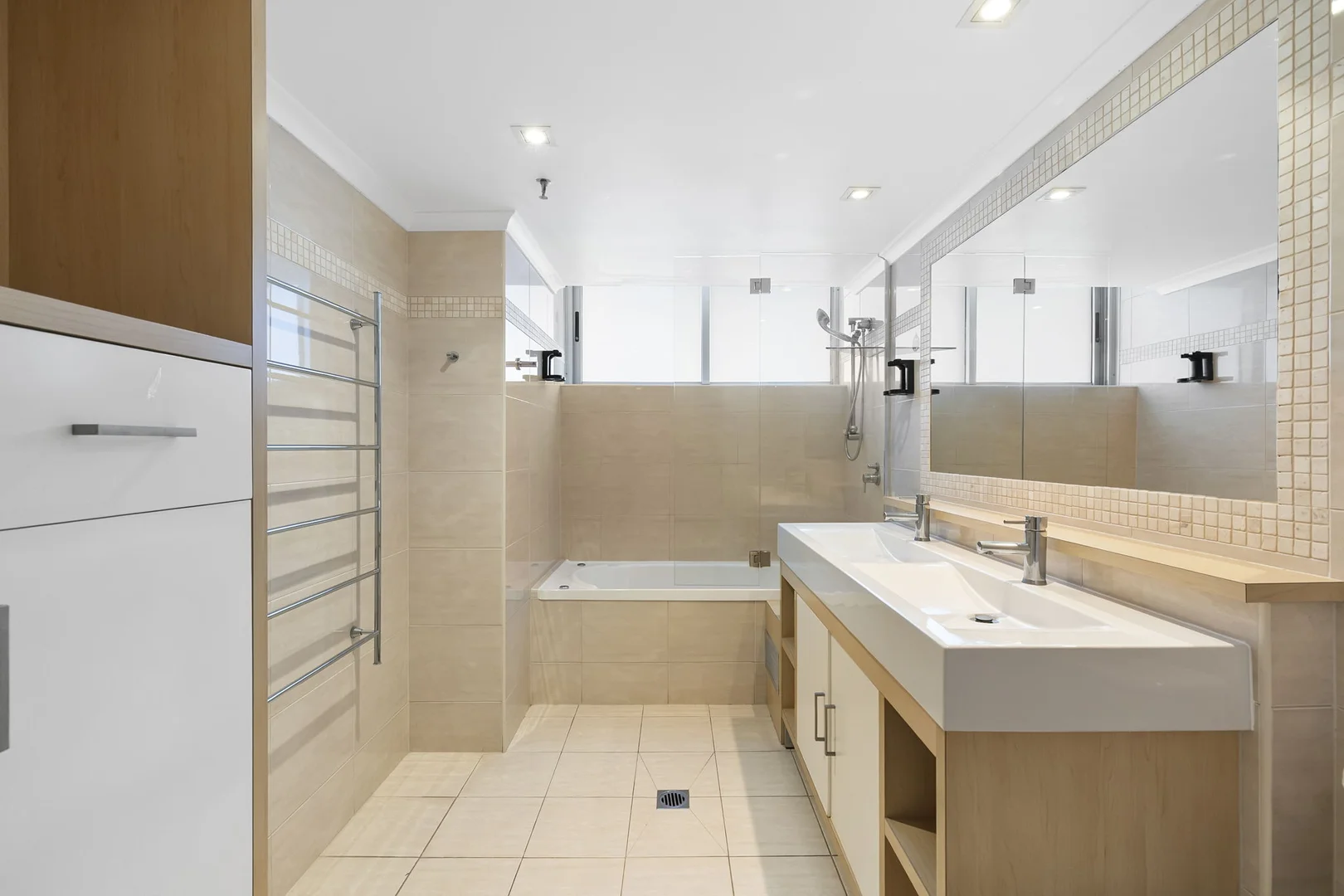 Additional image 7 of 19A/5 Clifford Street, Surfers Paradise QLD 4217