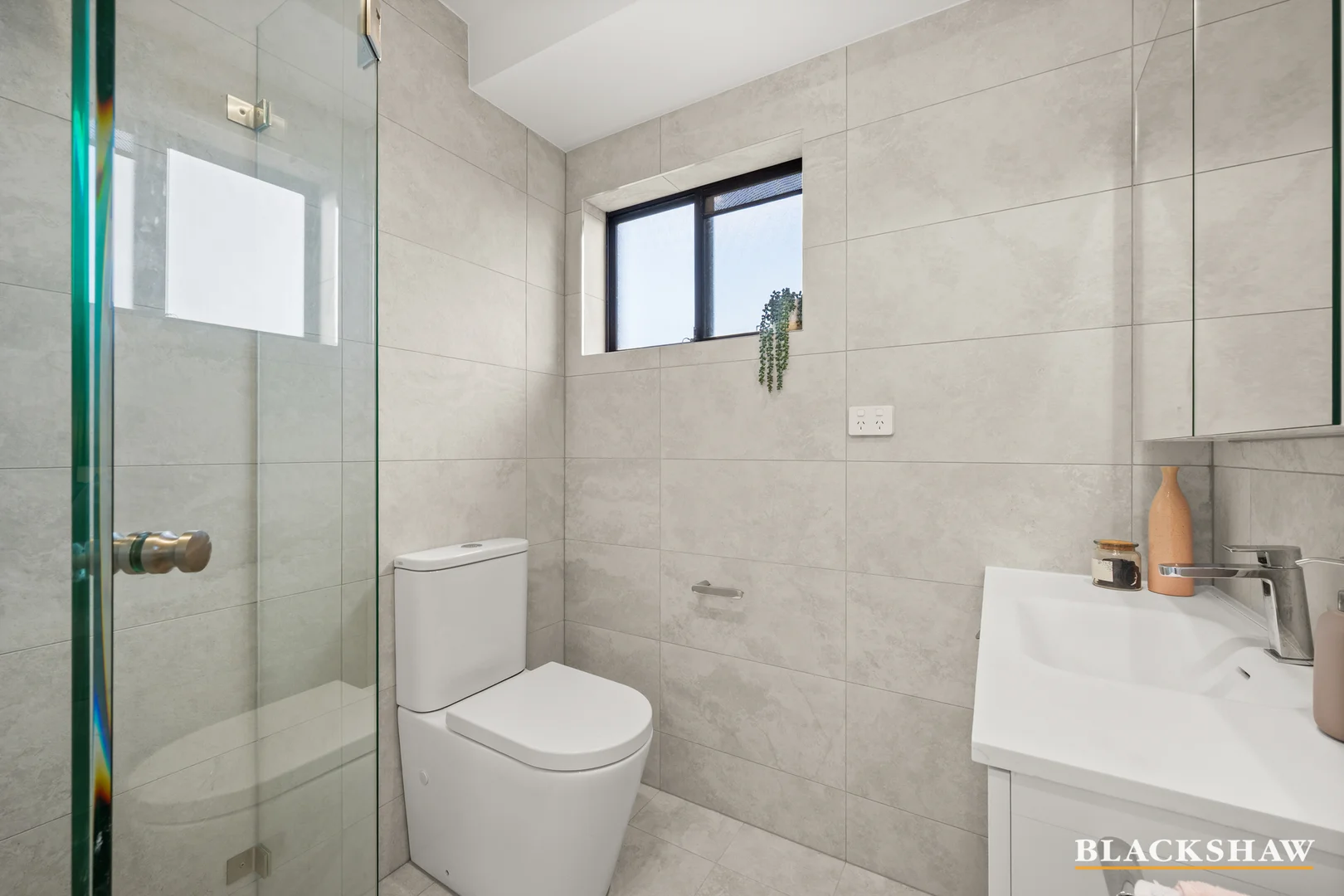 Additional image 14 of 2/6 Gladman Close, Isaacs ACT 2607