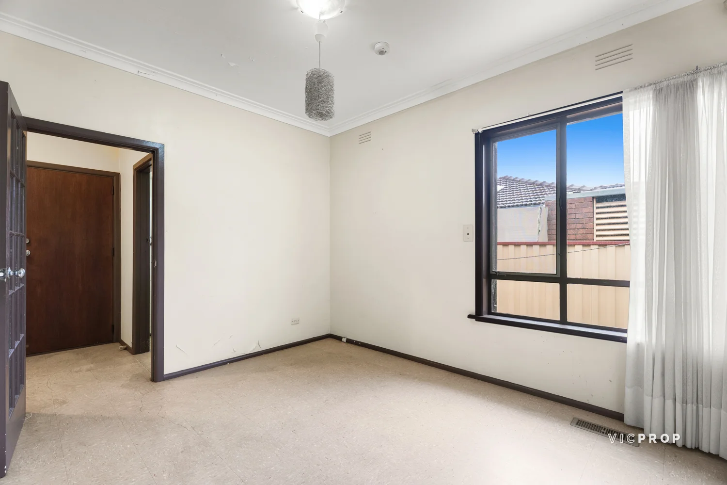 Additional image 3 of 2 James Street, St Albans VIC 3021
