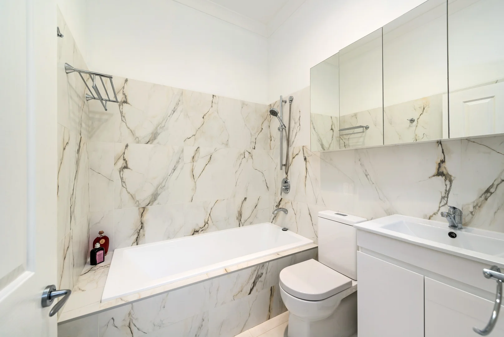 Additional image 5 of 97 Falcon Street, Crows Nest NSW 2065
