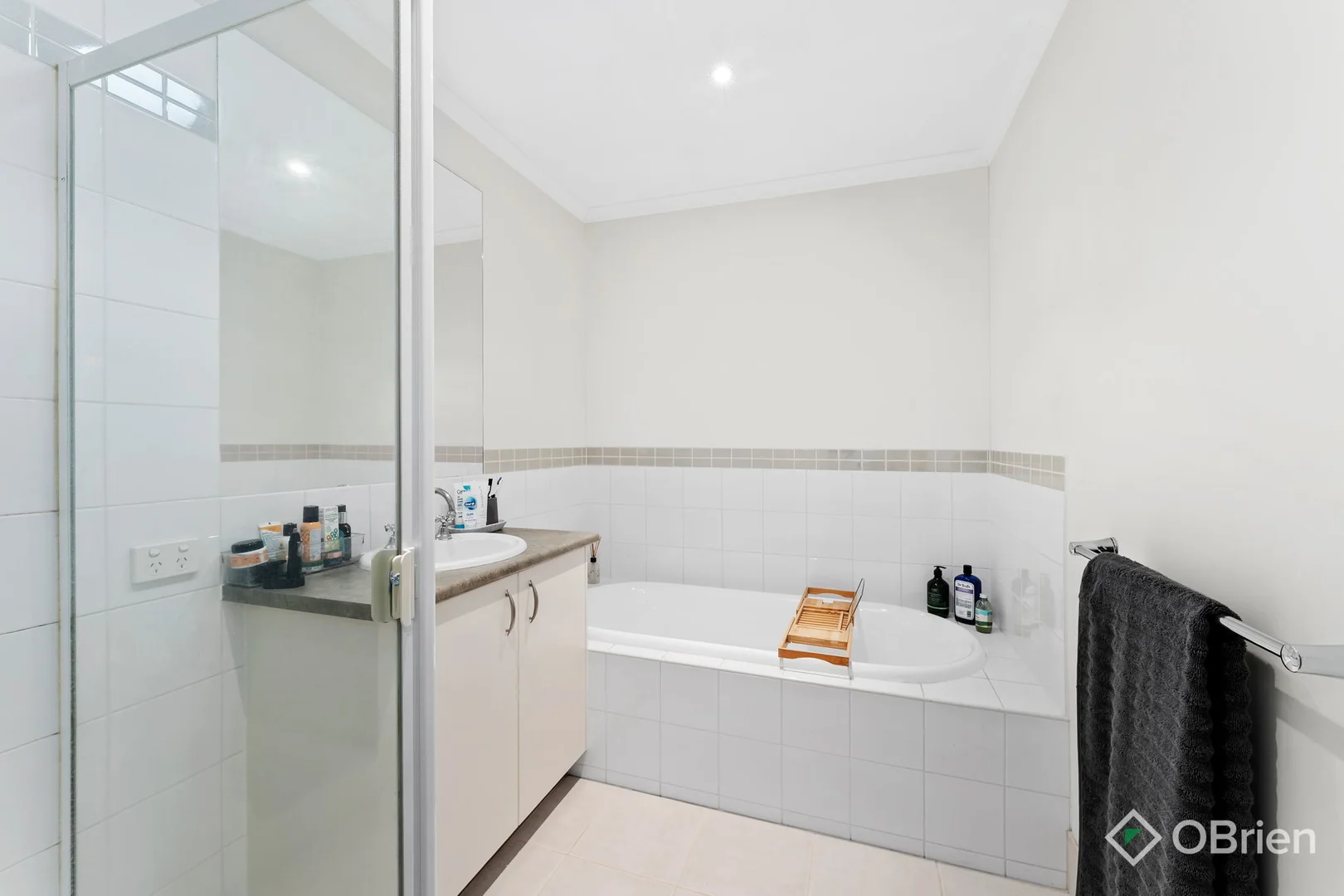 Additional image 10 of 3 Houghton Drive, Ferntree Gully VIC 3156