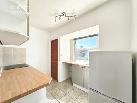Warren Road, Brighton BN2