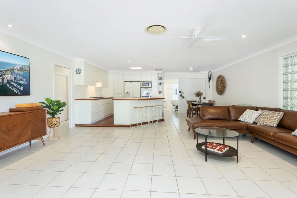 Additional image 3 of 25 Awoonga Ave, Burleigh Heads QLD 4220