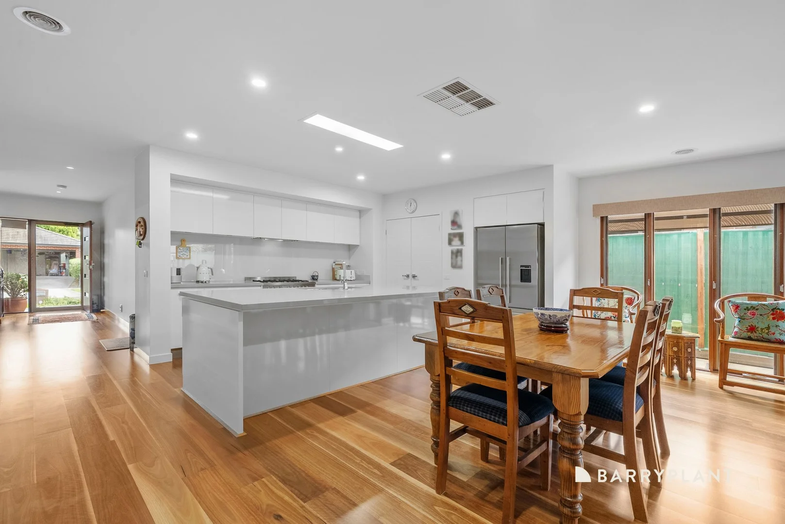 Additional image 2 of 5 Hicus Drive, Doreen VIC 3754