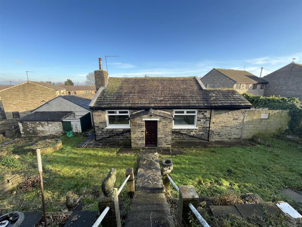 Woodside Road, Wyke, Bradford