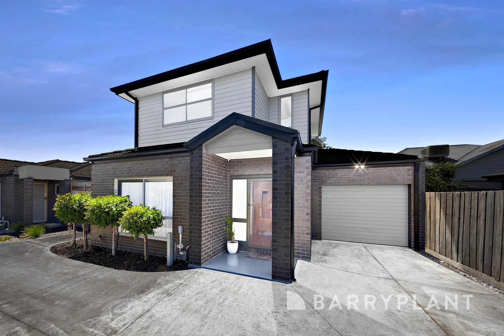 2/39 Glendenning Street, St Albans VIC 3021