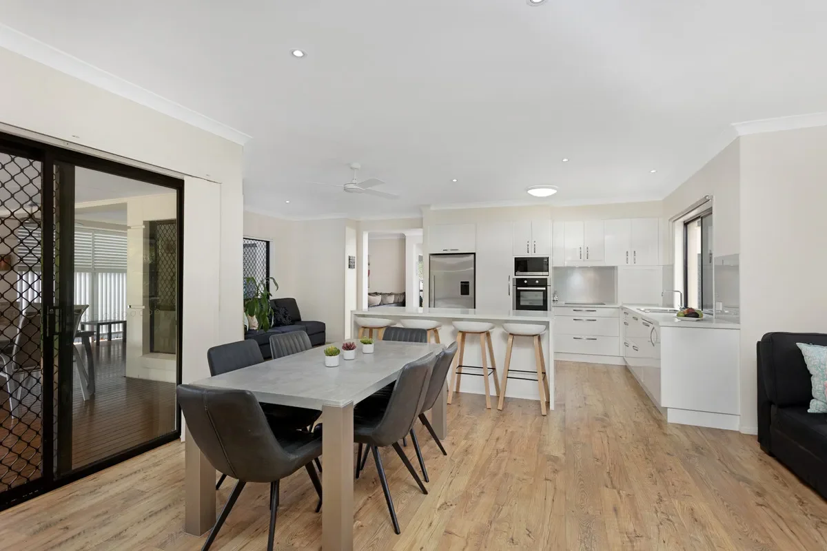 Additional image 5 of 141 Dunlin Drive, Burleigh Waters QLD 4220