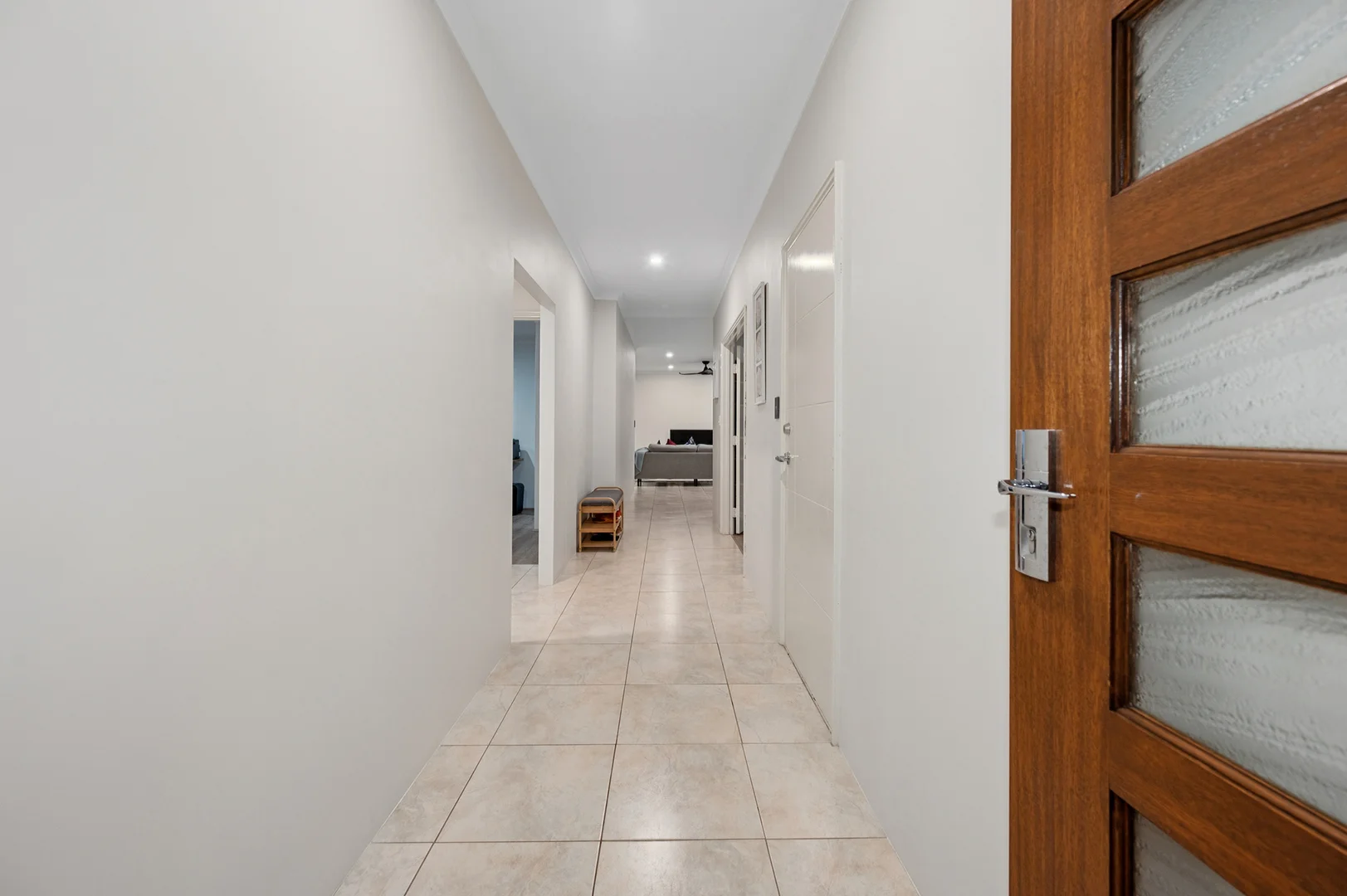 25 Leroy Way, Piara Waters WA 6112 photo 4