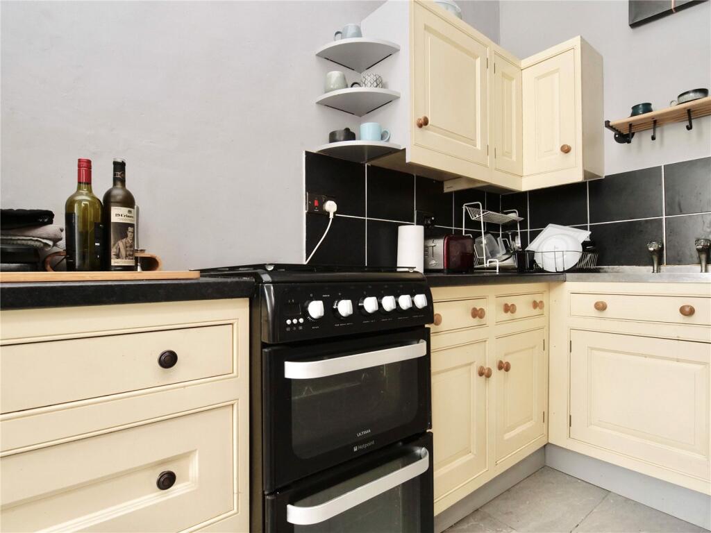 Superb Flat with Garden & Parking in Central Wells photo 5
