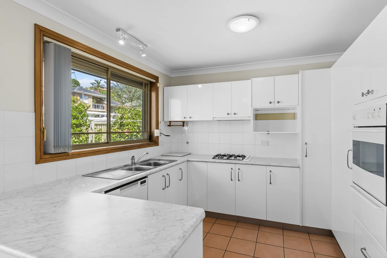 Additional image 2 of 1/17 Karbo Street, Figtree NSW 2525