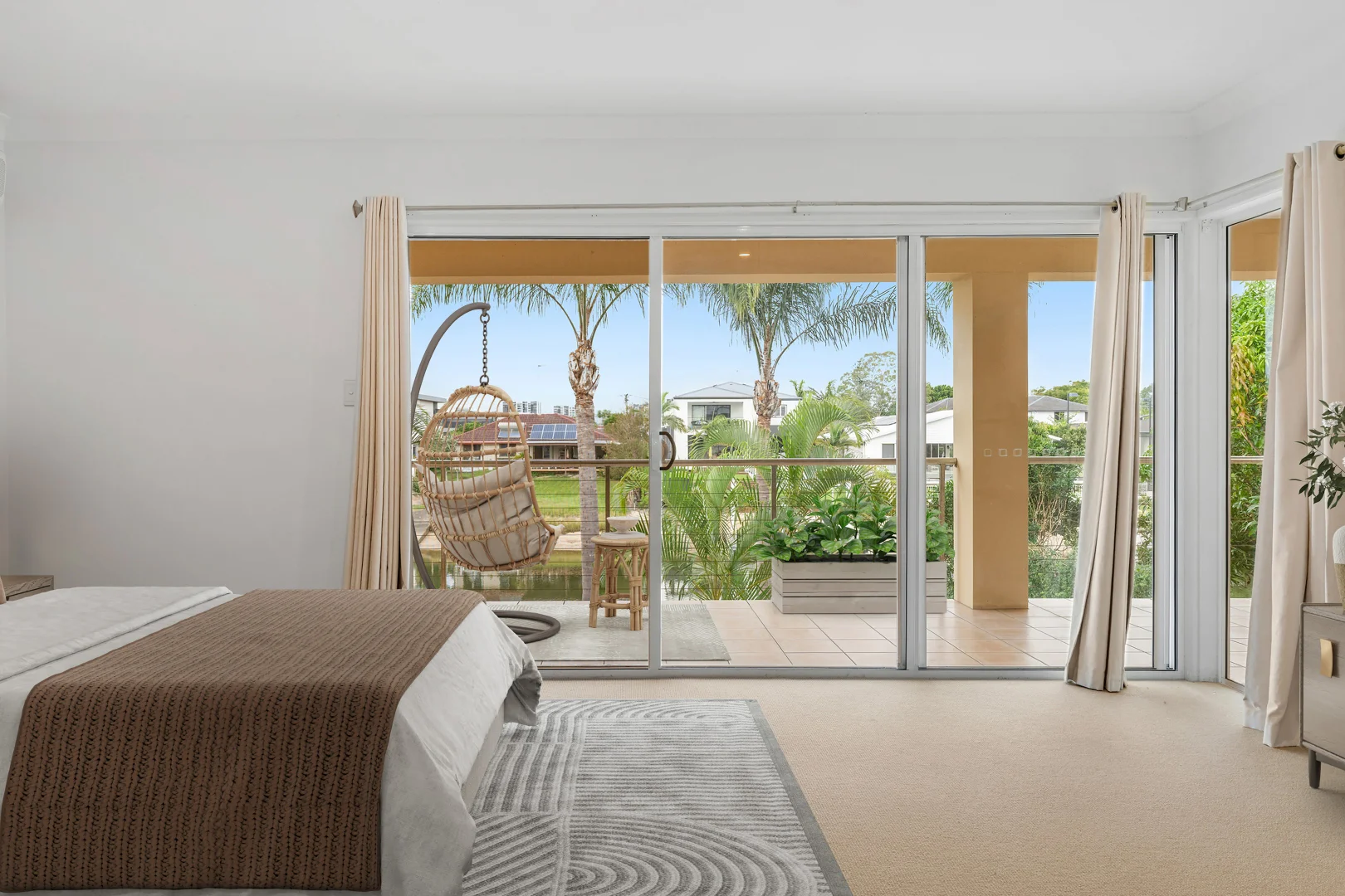 Additional image 16 of 52 Moana Park Avenue, Broadbeach Waters QLD 4218