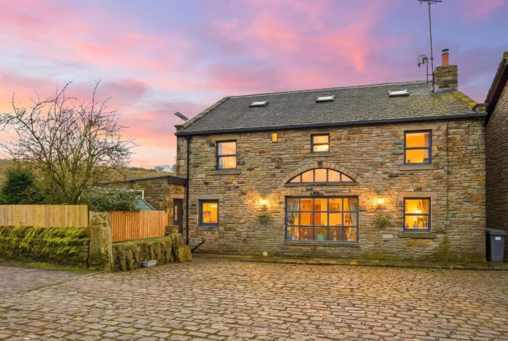 Clough Fold Barn, Loveclough Fold, Loveclough, Rossendale, BB4