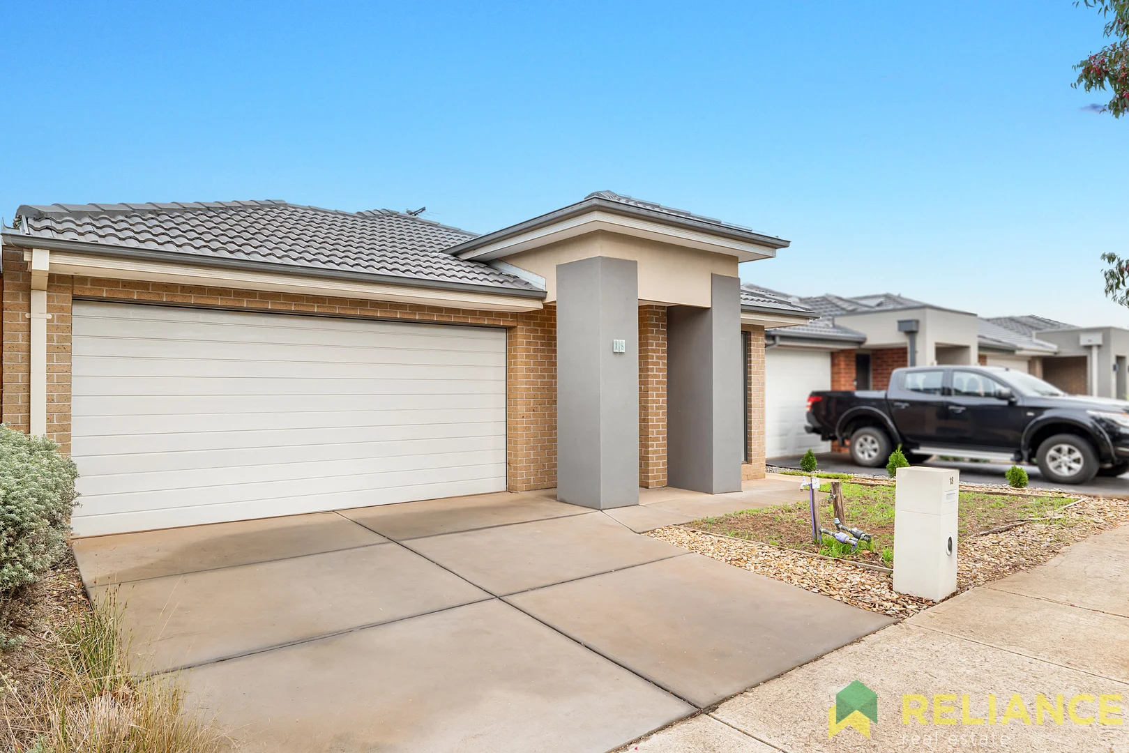 Additional image 2 of 18 Fulham Crescent, Thornhill Park VIC 3335