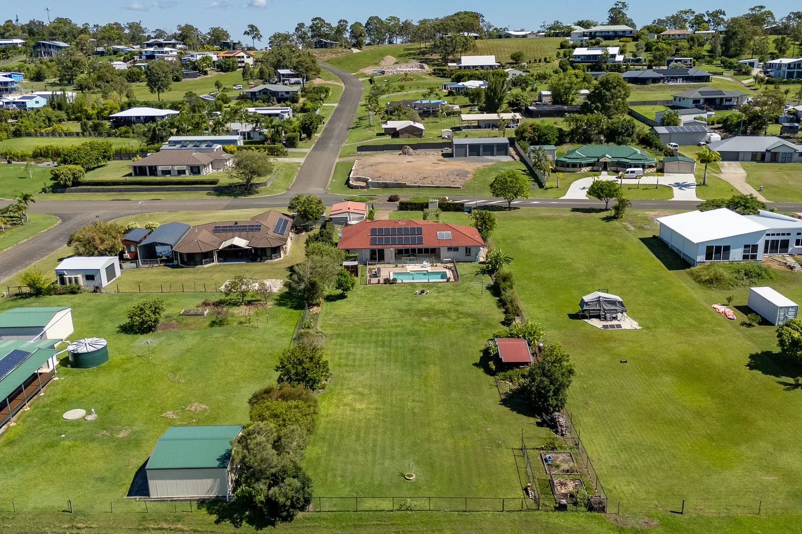 Additional image 27 of 137-139 cove Boulevard, River Heads QLD 4655