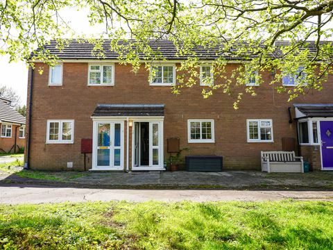 Lynton Court, Newton, Swansea SA3