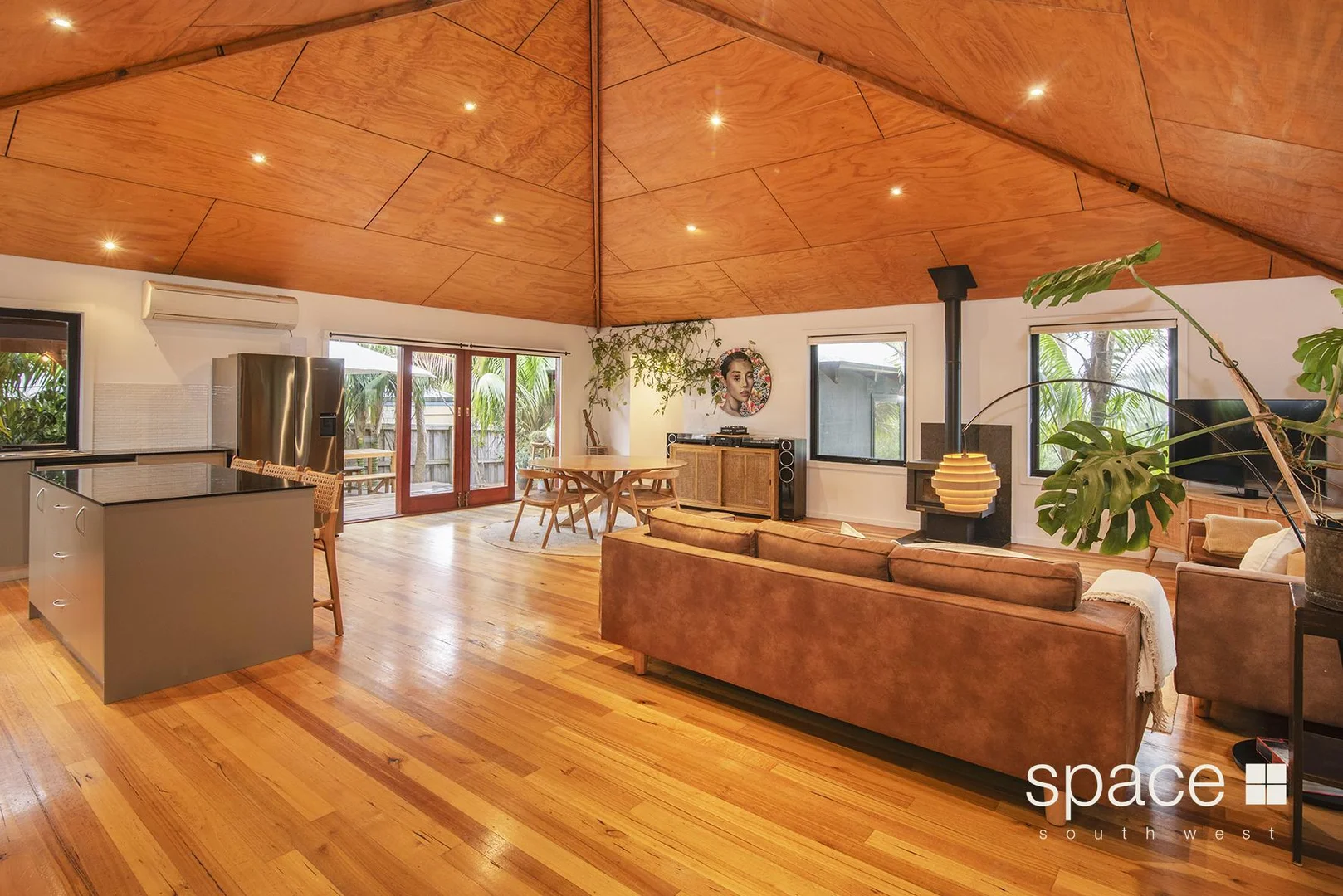 2 Lilac Link, Margaret River WA 6285 photo 5