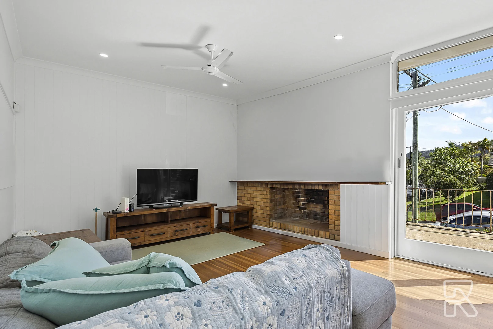 Additional image 2 of 1 Baree Street, Kenmore QLD 4069