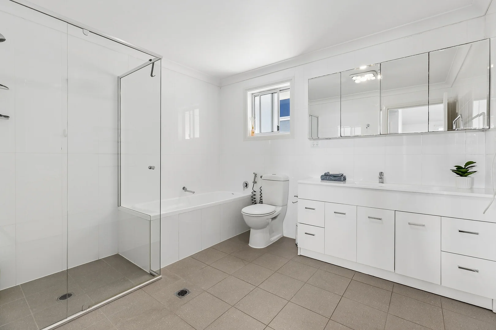 Additional image 11 of 99 Carwar Avenue, Carss Park NSW 2221