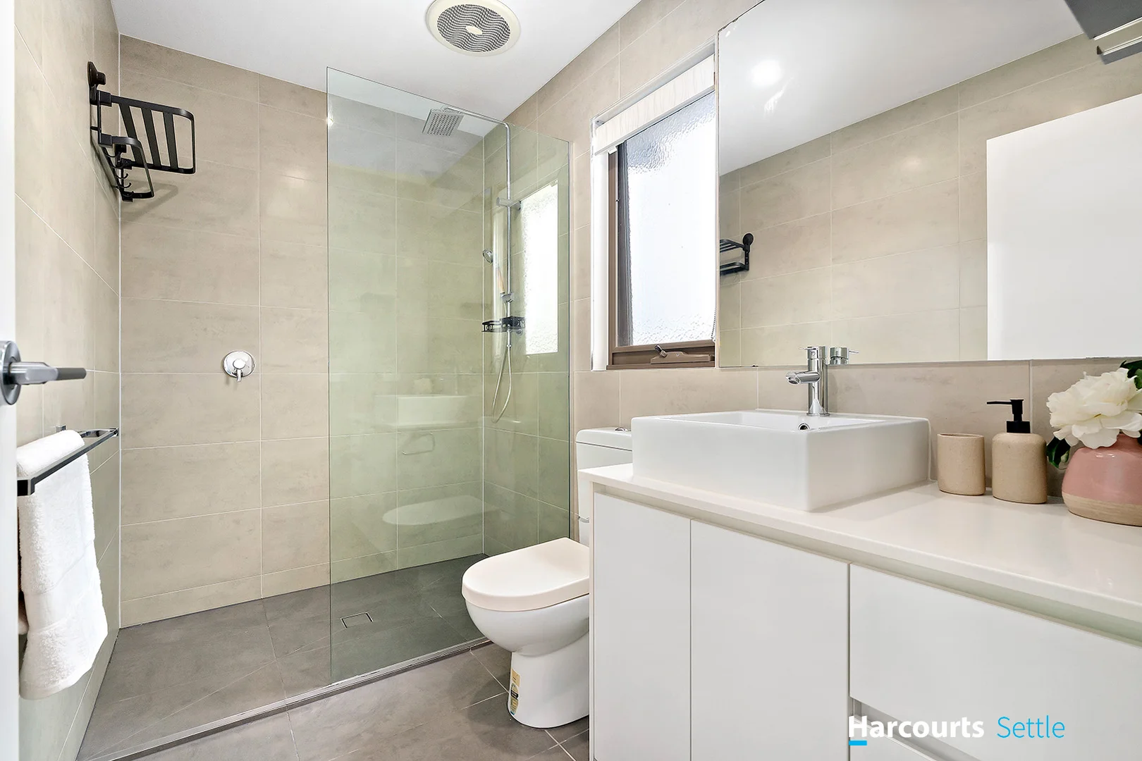 Additional image 6 of 4/12 Burns Avenue, Clayton South VIC 3169
