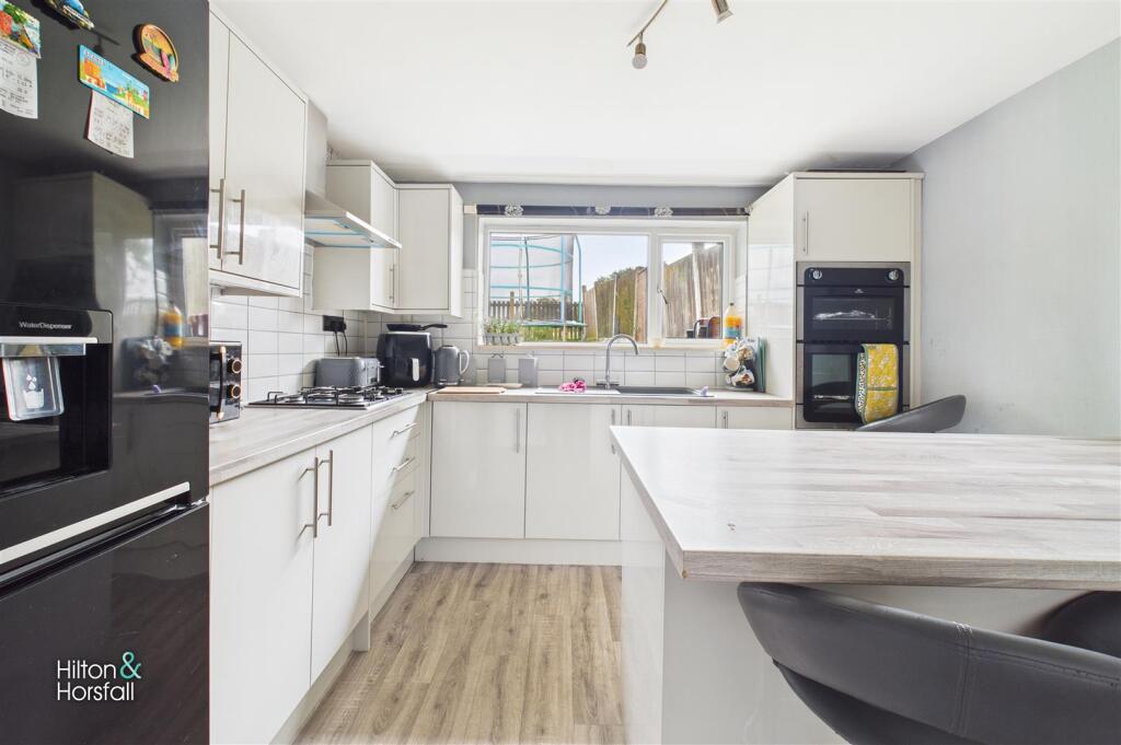 Langdale Road, Padiham photo 5