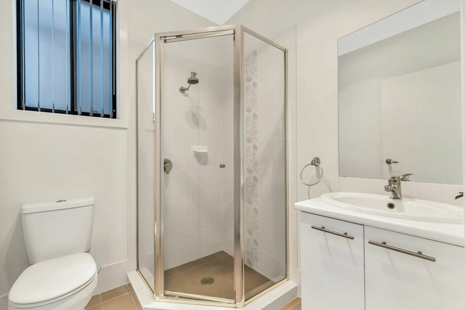 Additional image 9 of 4 Redfern Street, Carnes Hill NSW 2171